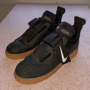 Nike Air Force 1 Utility Black Gum Mens 10.5. Original Box Included